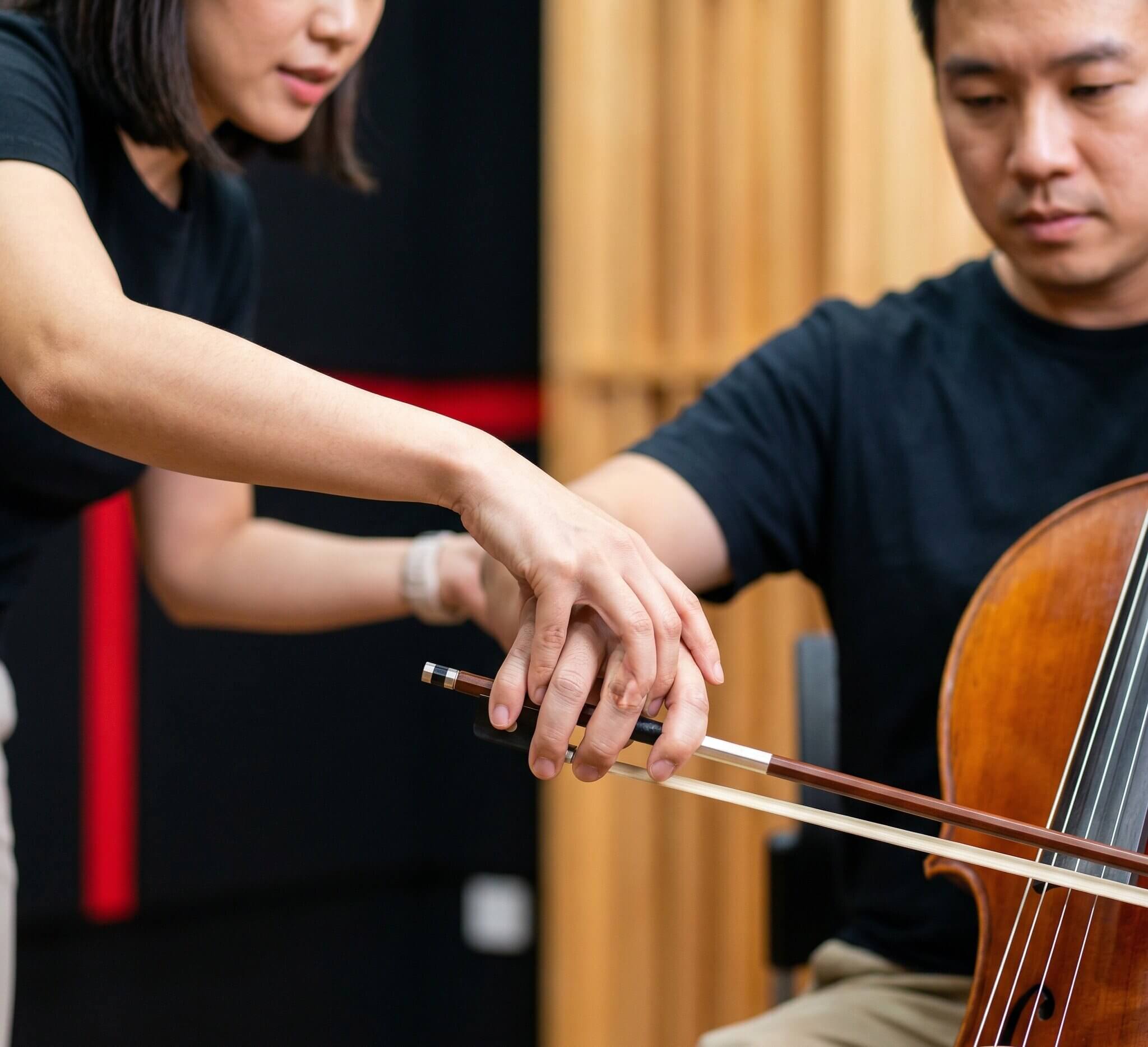 Cello bow technique